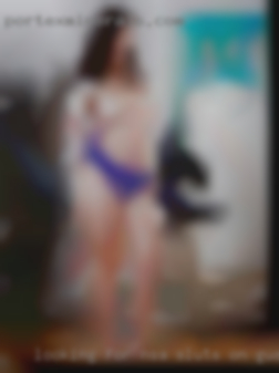 Looking for NSA fun sluts on Guam or a FWB situation.