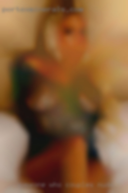 Someone who is DDF, and couples nude drama free.